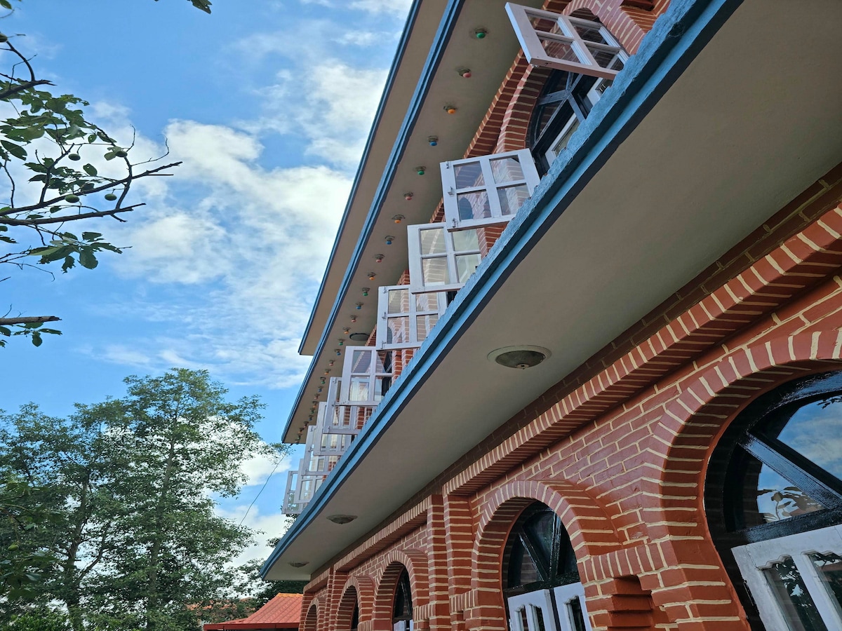 Peaceful Retreat in Dhulikhel - Innate Pension — photo