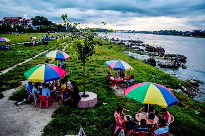 Lovely house near River Narayani & City — photo