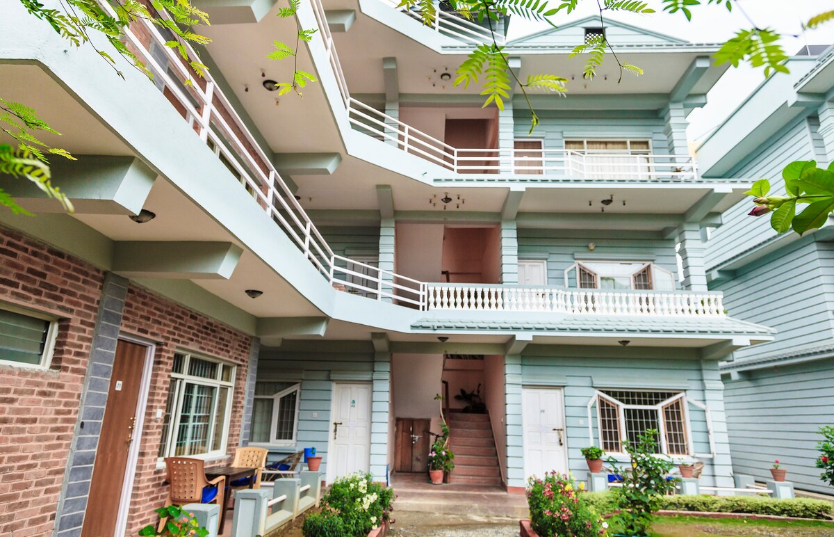 Double Bed Room with Balcony. — photo