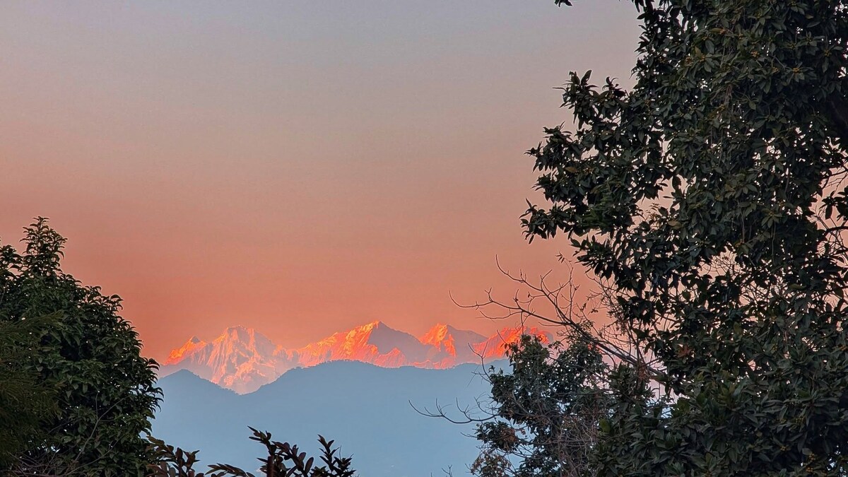 Valley View Home — photo