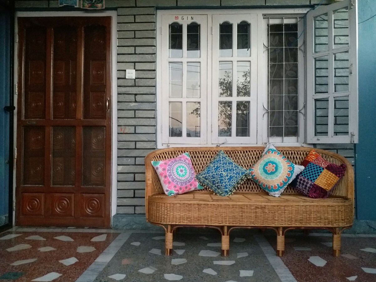 One room in Apartment with Kitchen and nice view — photo