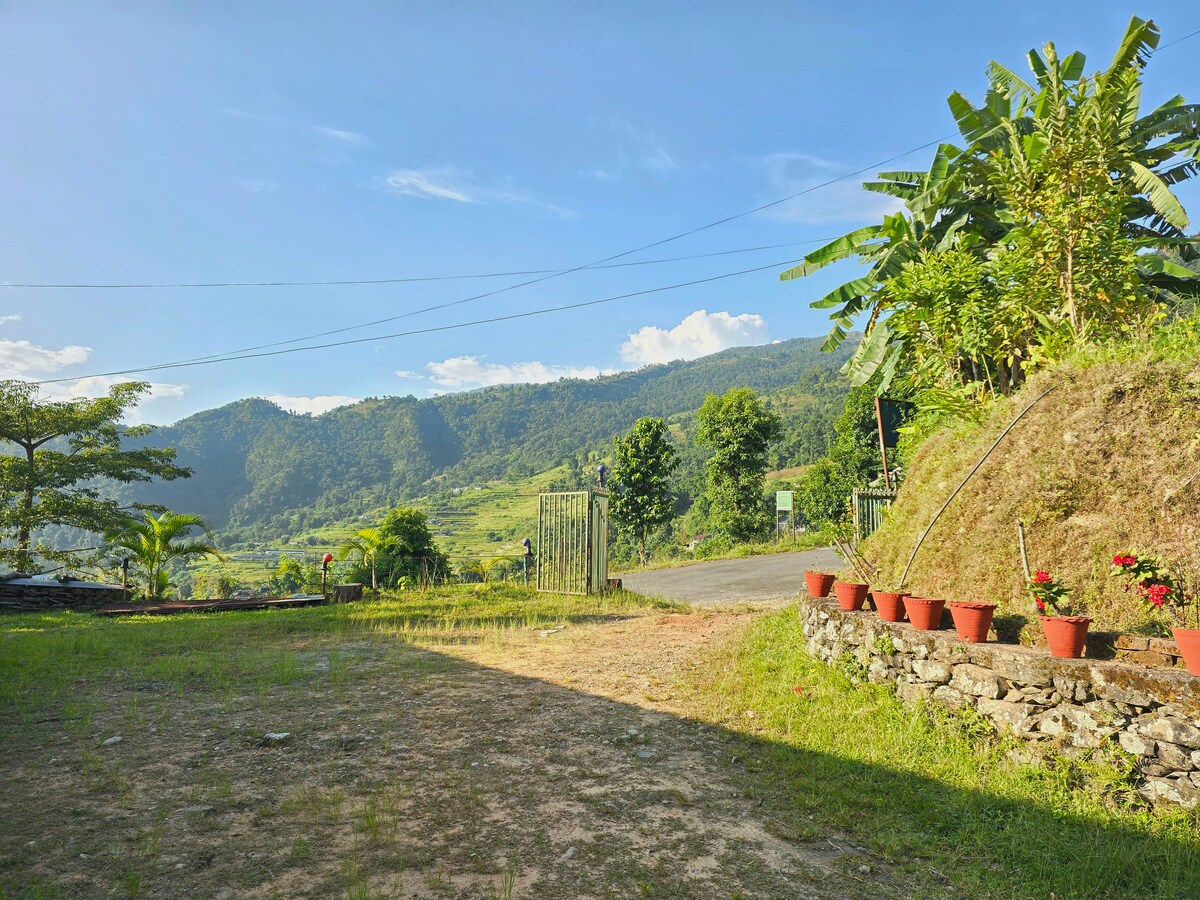Lakeview Eco Lodge in Pokhara (10 Rooms Total) — photo