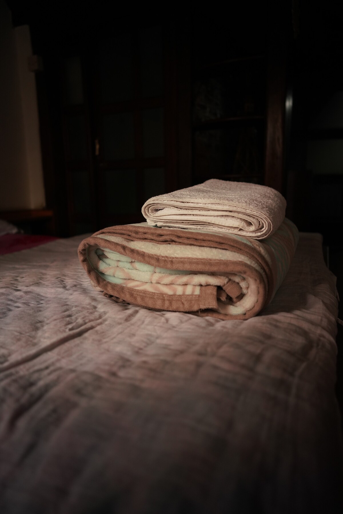 Cosy double room with beautiful courtyard view — photo