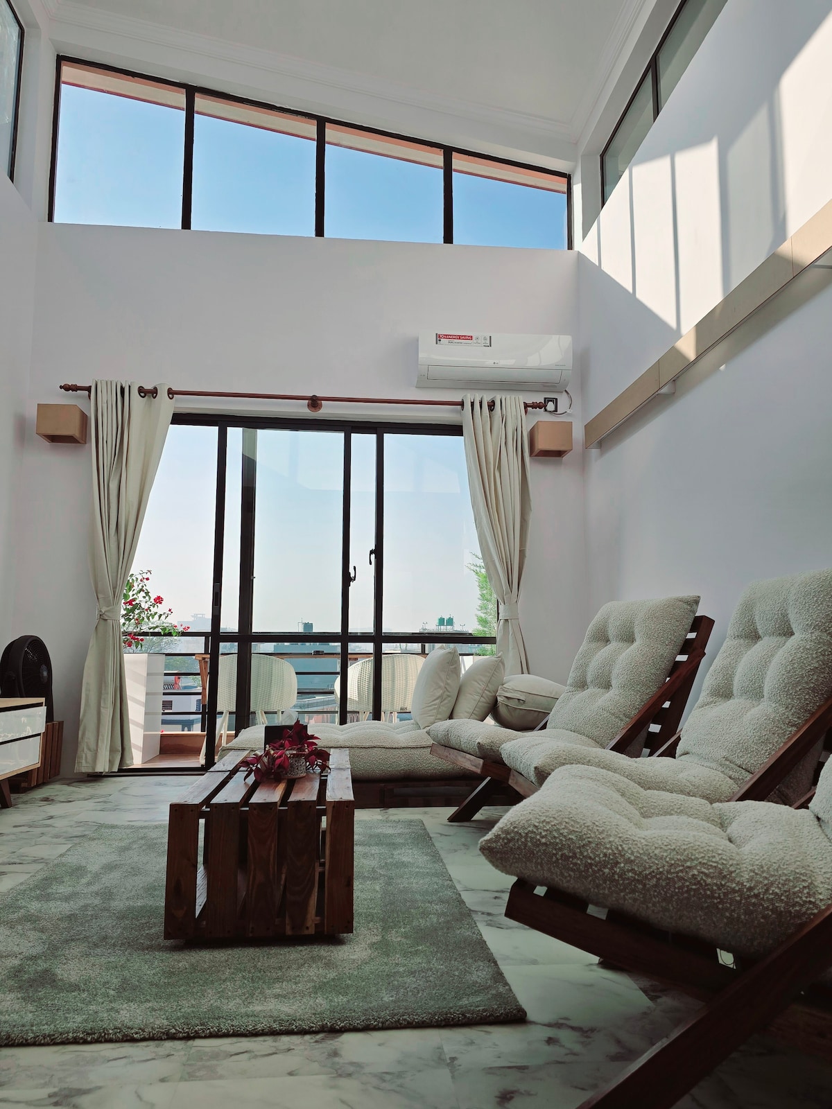 Salvi's modern apartment.