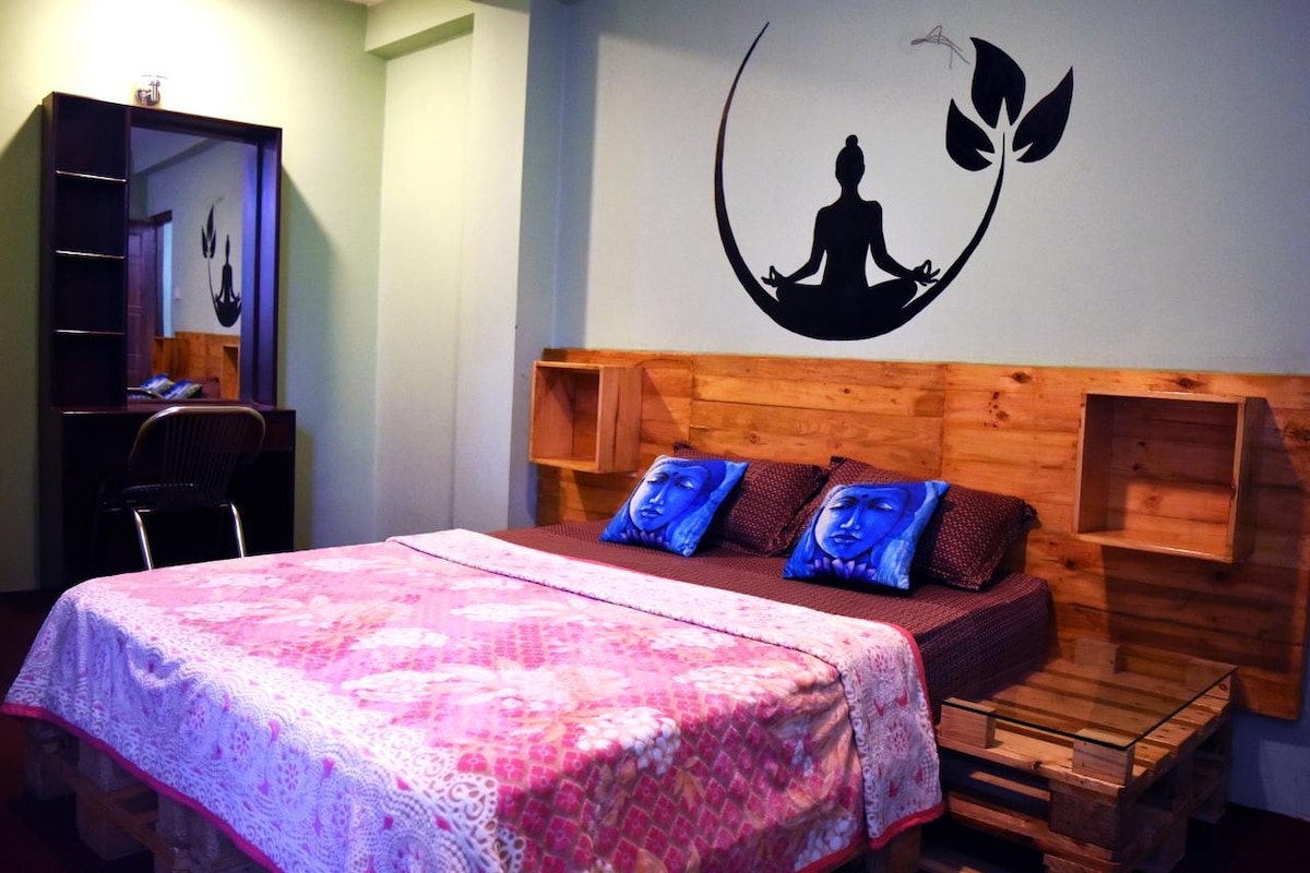 Amazing room and community