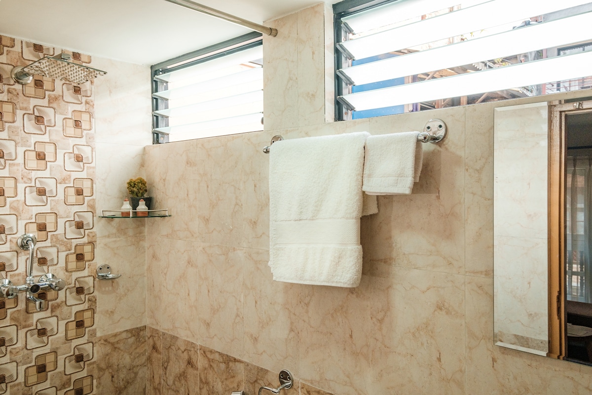 Historic Studio in Unesco Square — photo