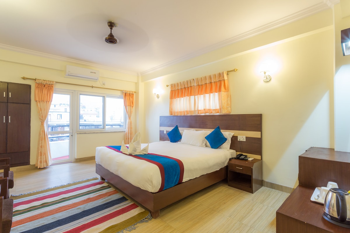 Deluxe king 2 — photo