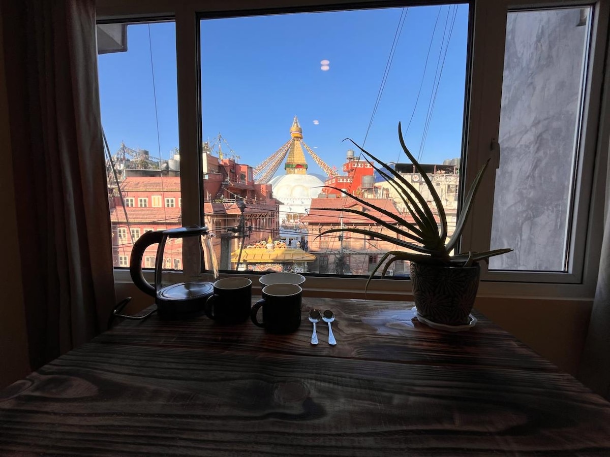 Big Blue room by Bouddha — photo