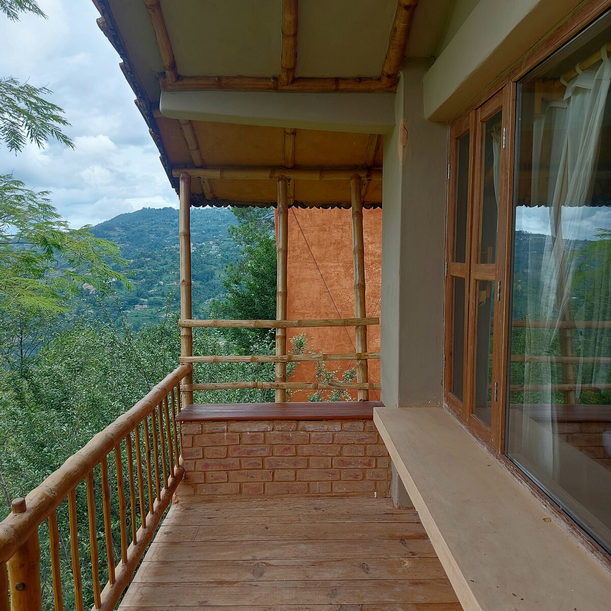 Venuvana : the Swallow's nest — photo