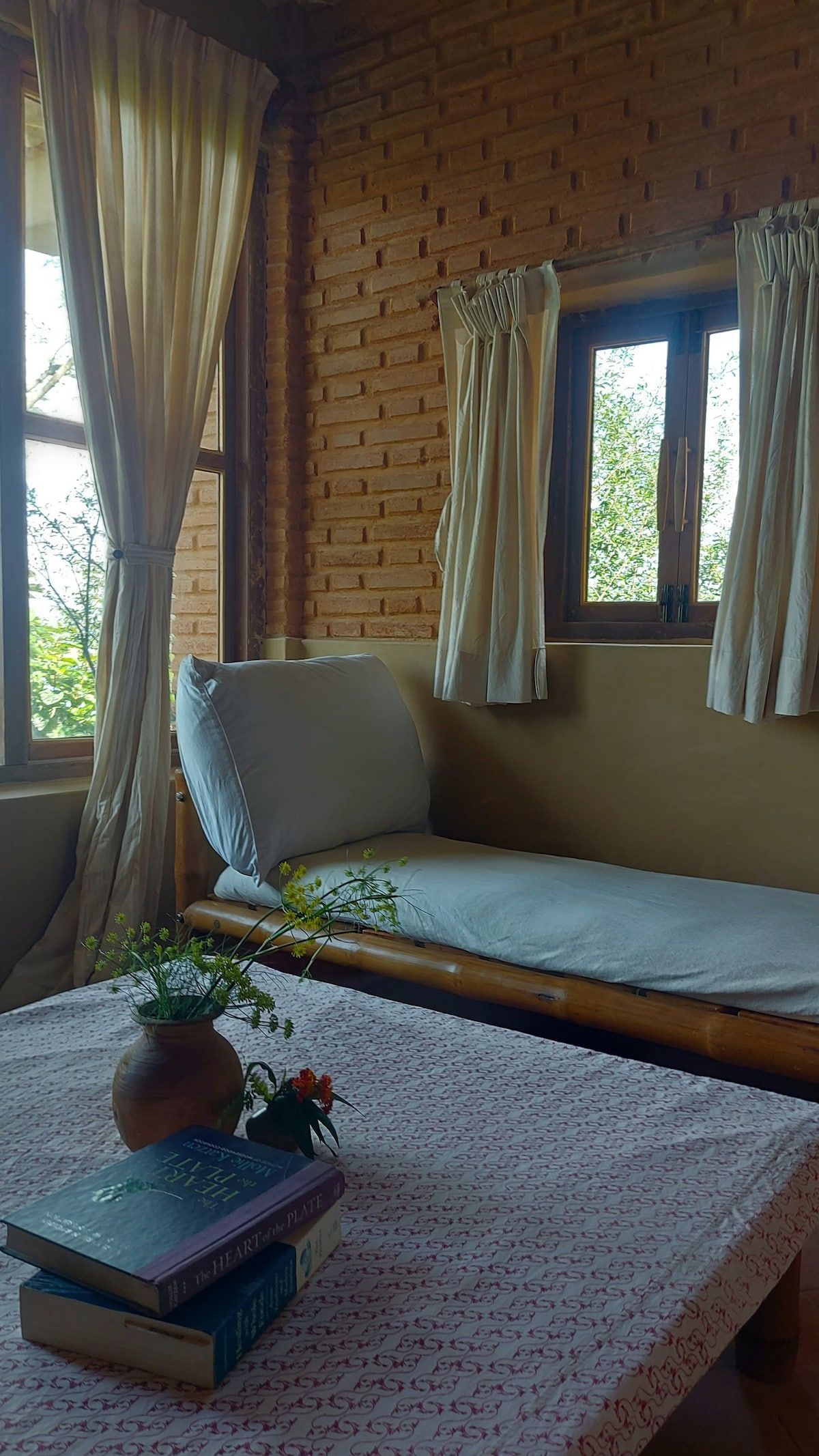 Venuvana : the Swallow's nest — photo