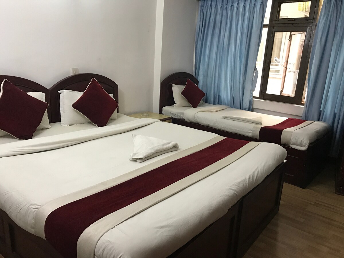 Hotel Lily kathmandu Family Room BNB — photo