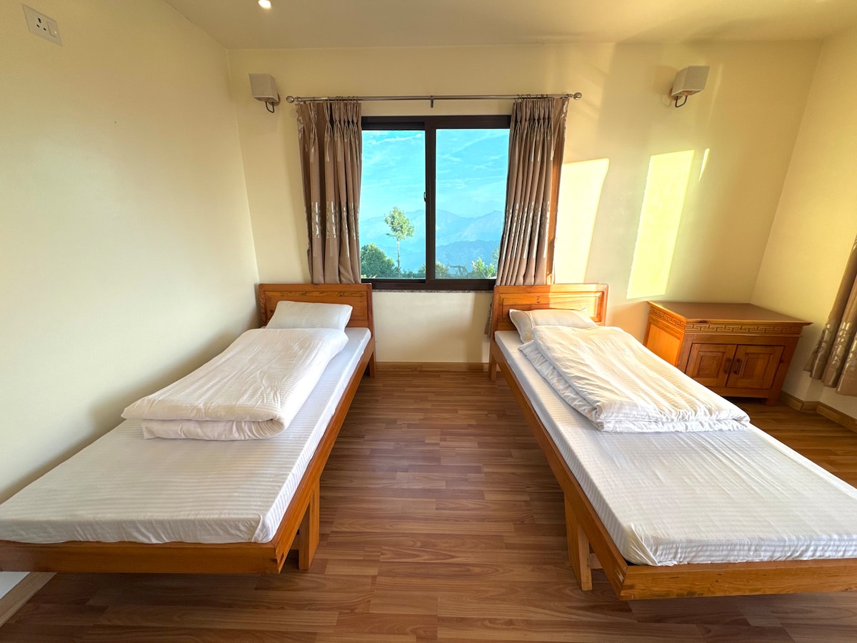 B&B Room with panoramic Mountain View in Kathmandu — photo