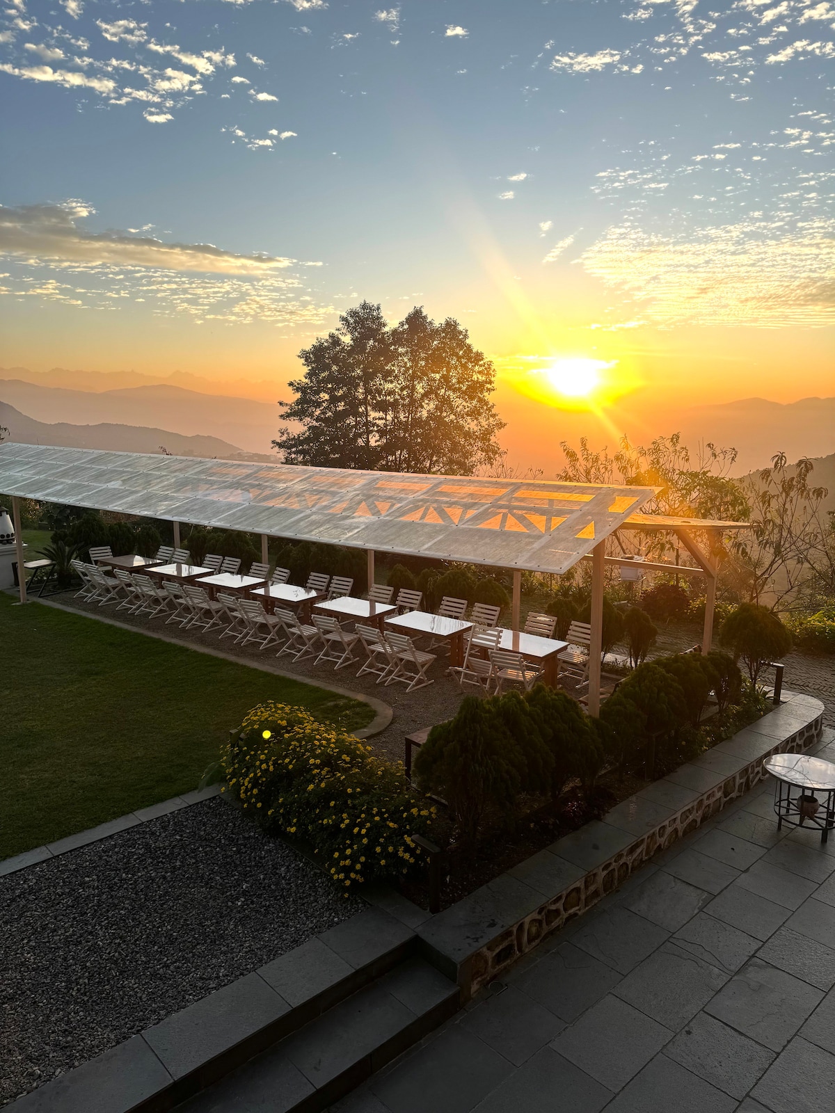 B&B Room with panoramic Mountain View in Kathmandu — photo