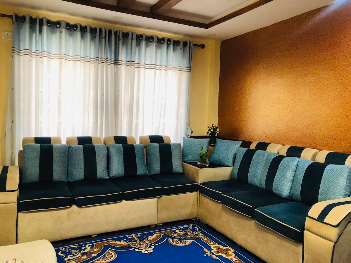 Private and Tranquil Room in Kathmandu Home