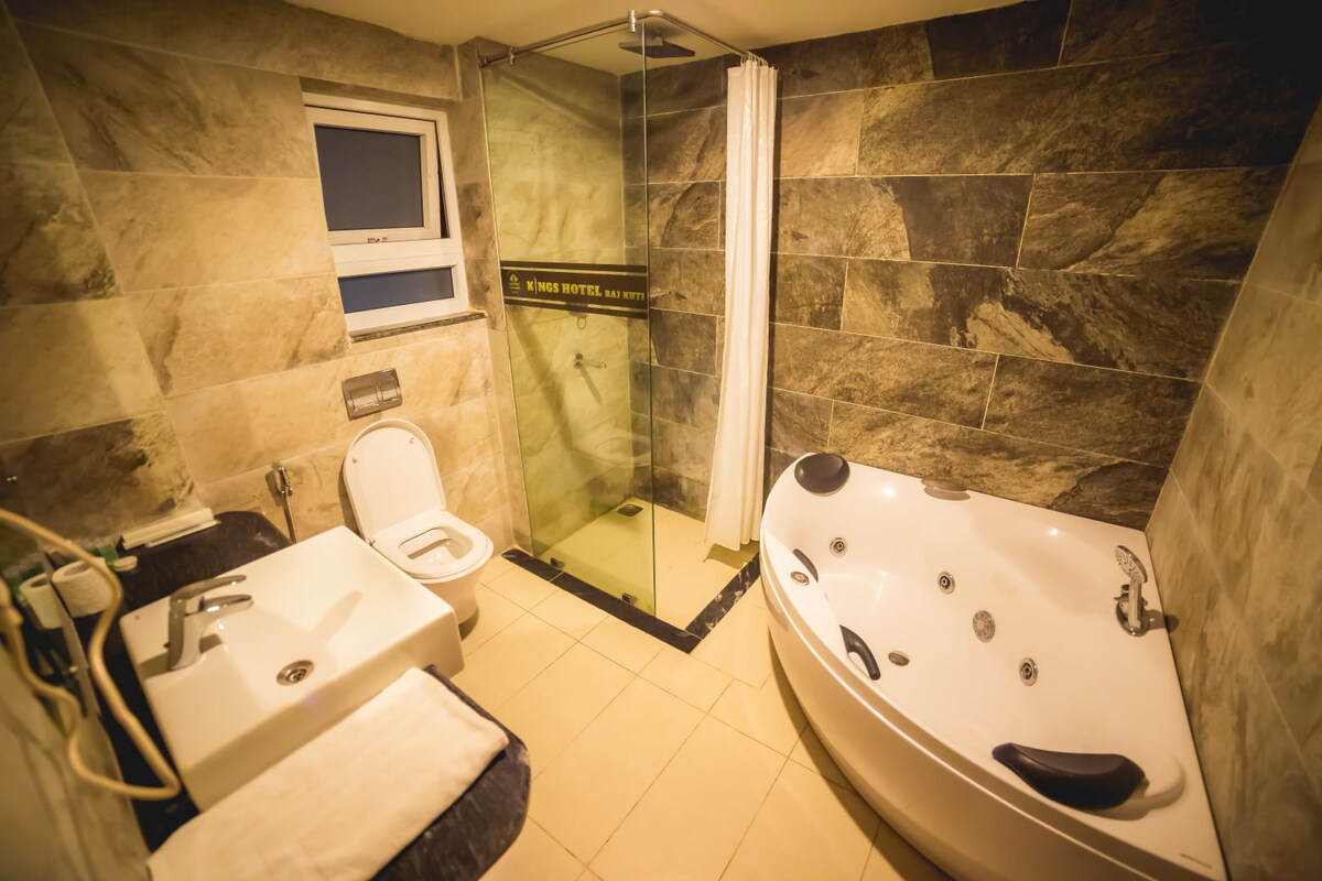 ASR & HSR Apt. — photo