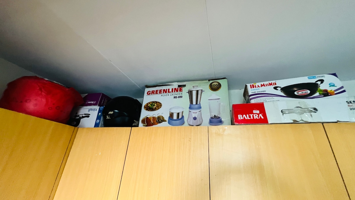 Fully furnished semi bungalow — photo