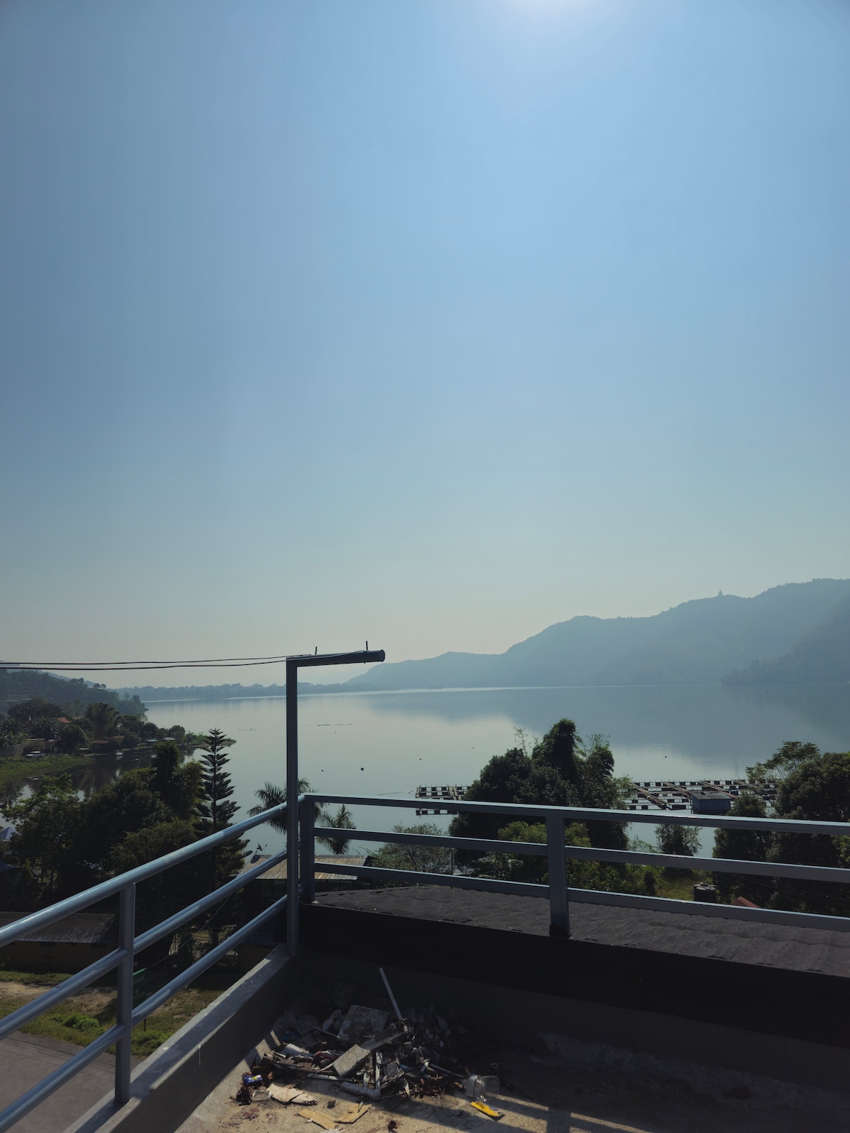 Full Lakeview | 3 BHK Penthouse — photo