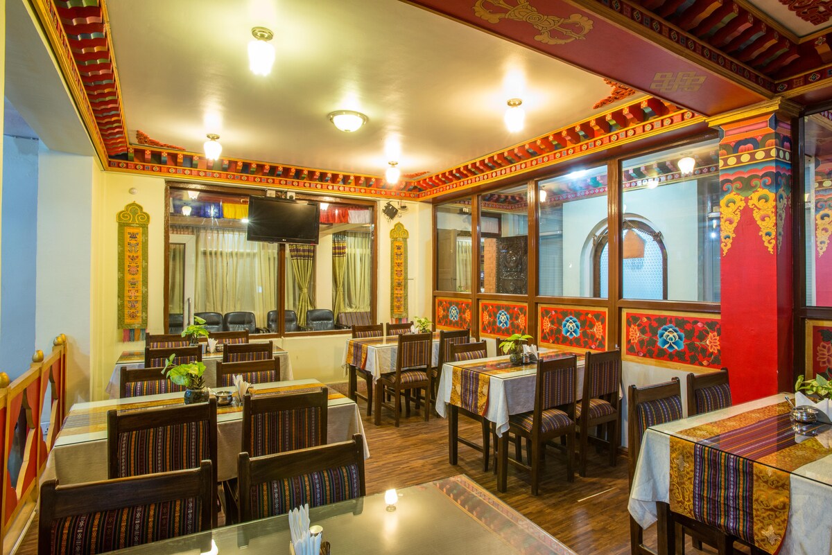 Hotel Yambu-Deluxe Twin — photo