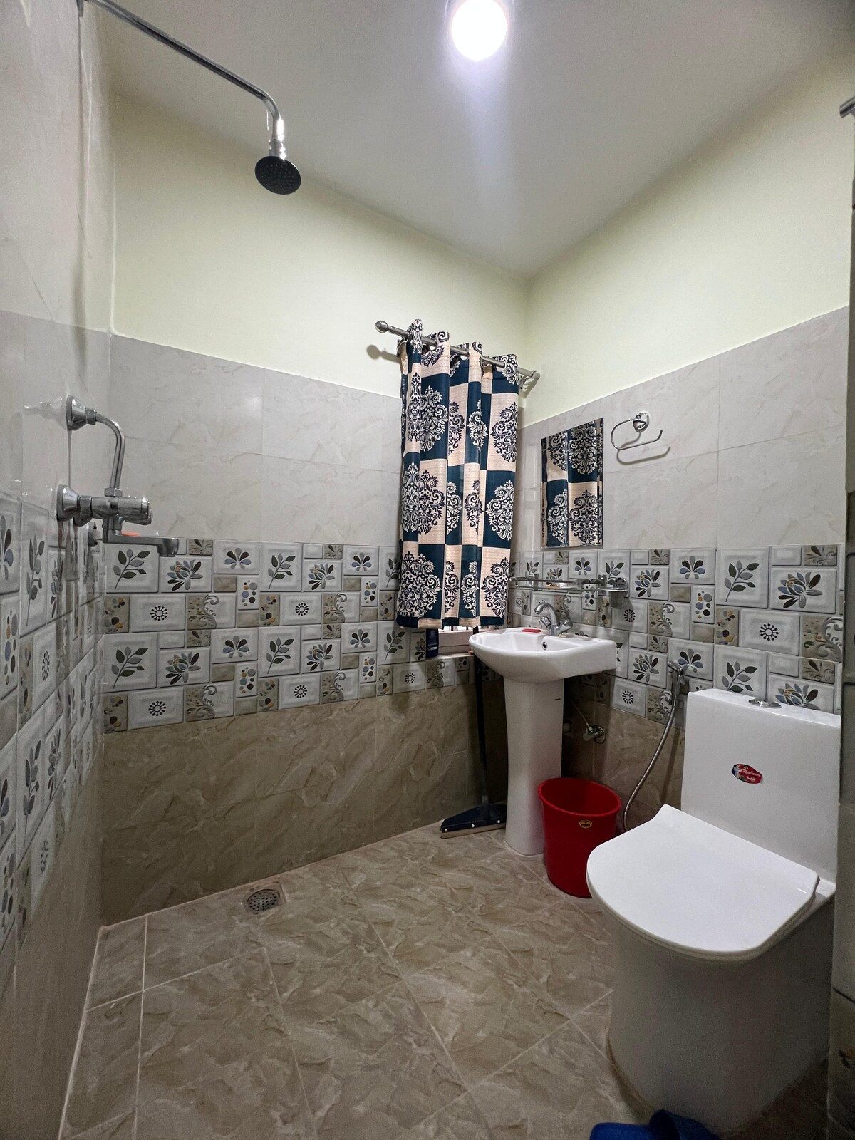 Peaceful Living for Yogis & Meditation Lovers