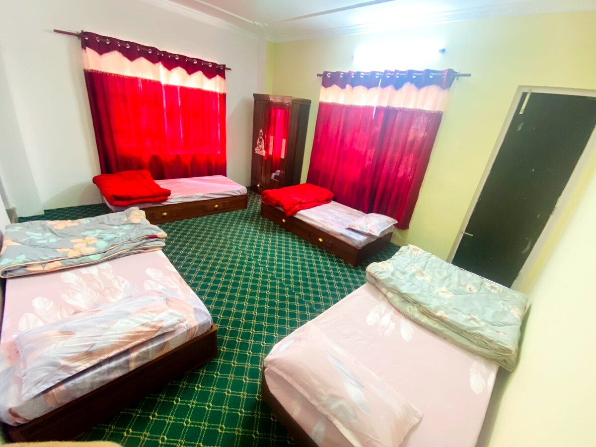 Peaceful Living for Yogis & Meditation Lovers — photo