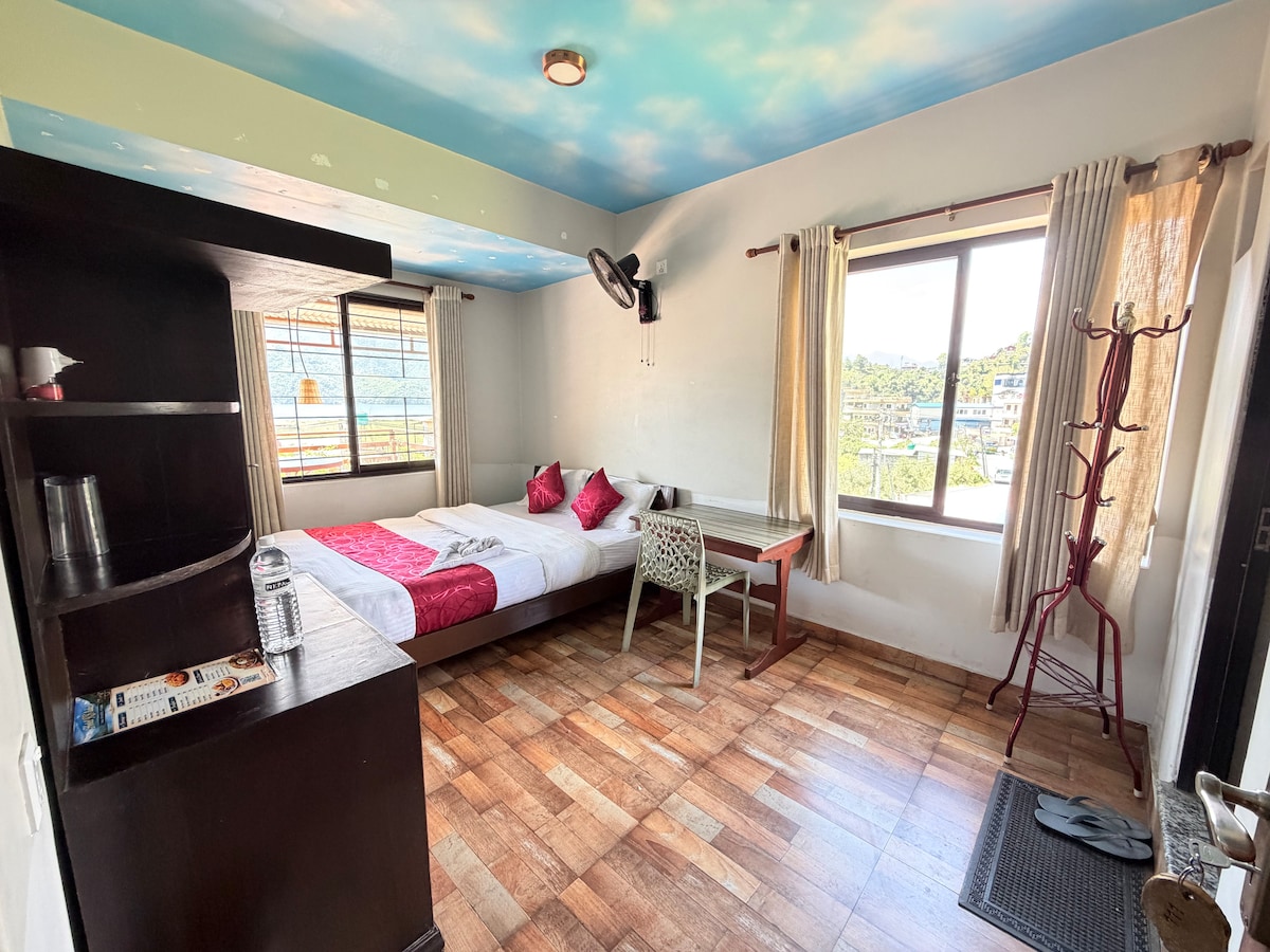 Comfortable Stay in Lakeside Pokhara