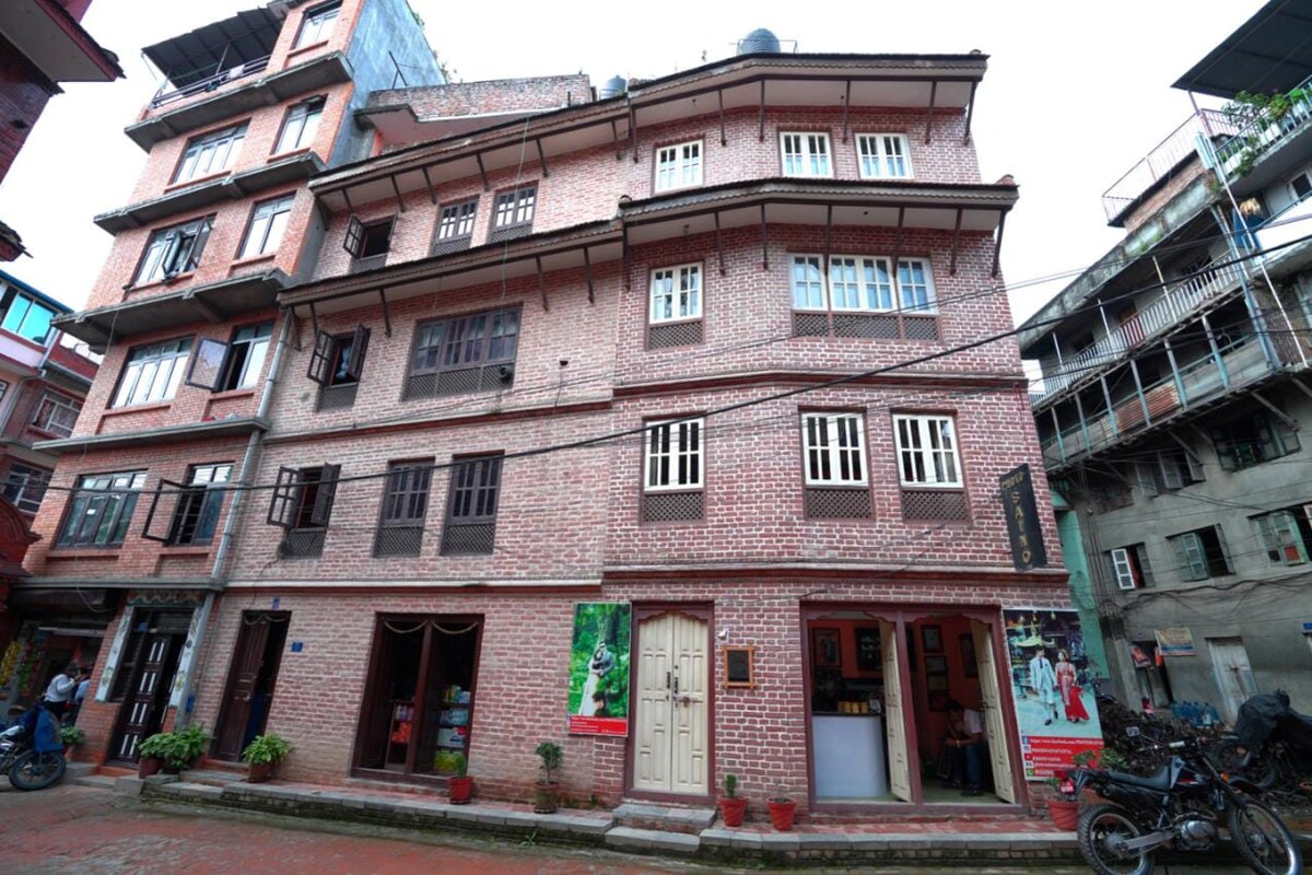 Spacious CozyRoom| Rooftop Kitchen | — photo