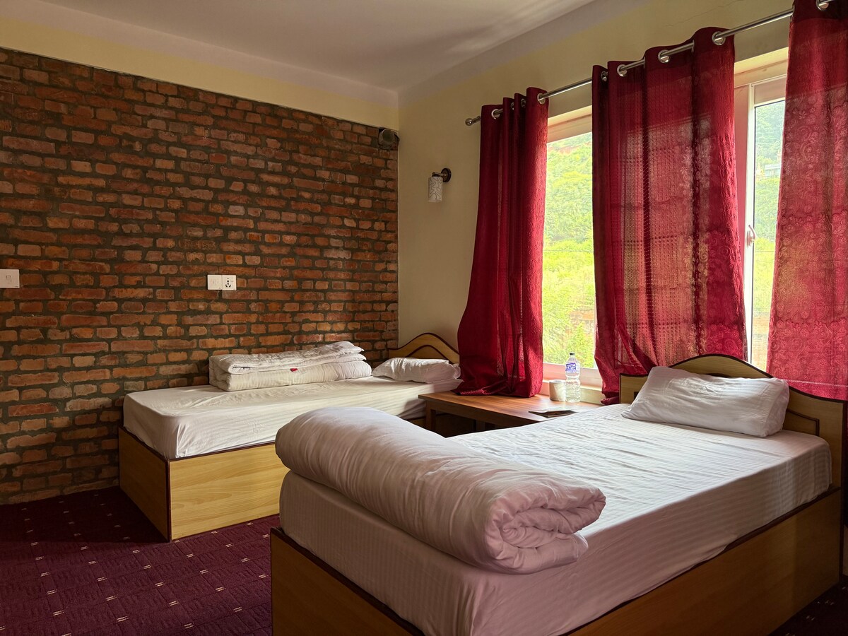 Pharping Eco Inn and Apartments — photo