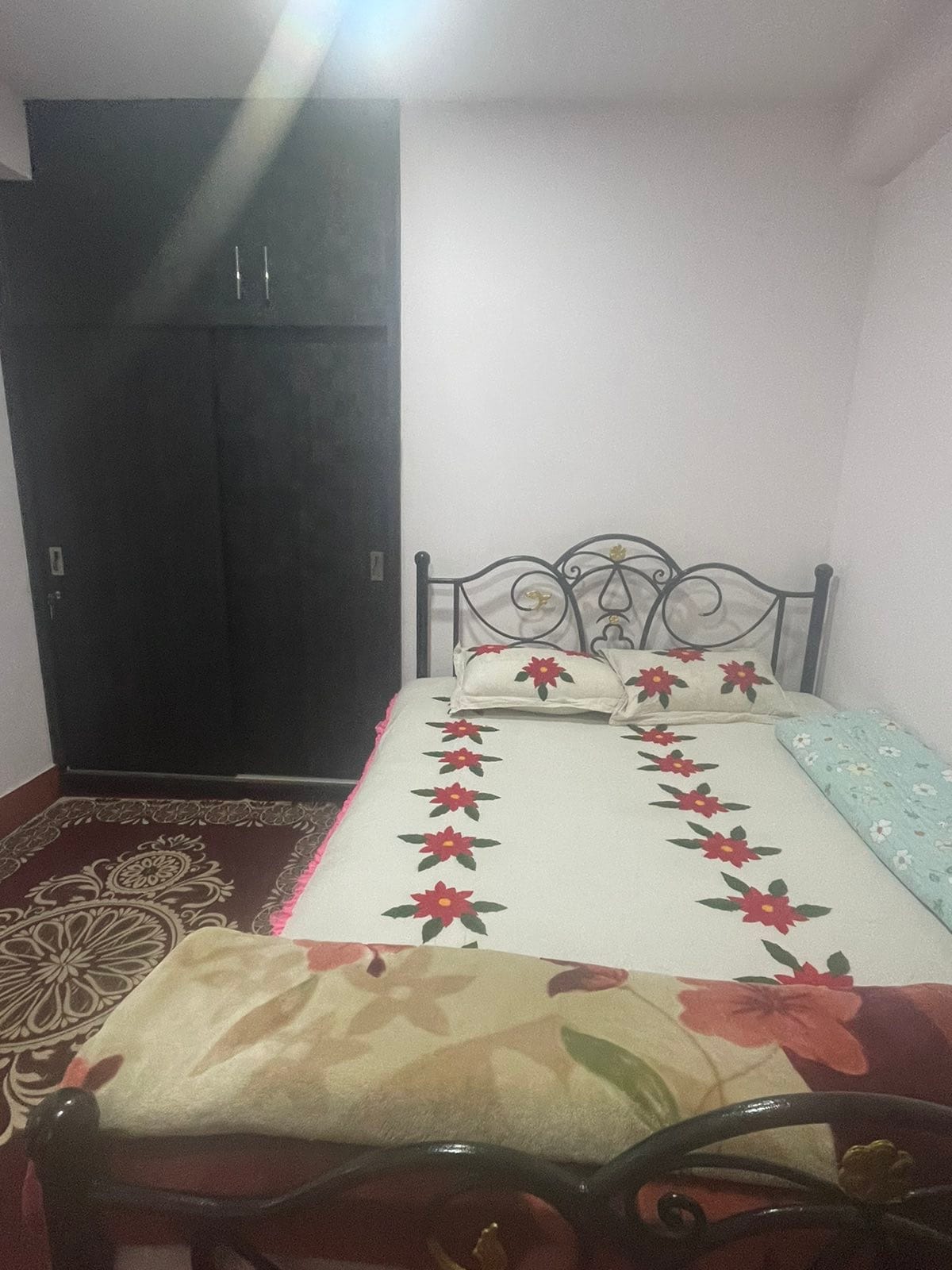 Stay a Little Longer — photo