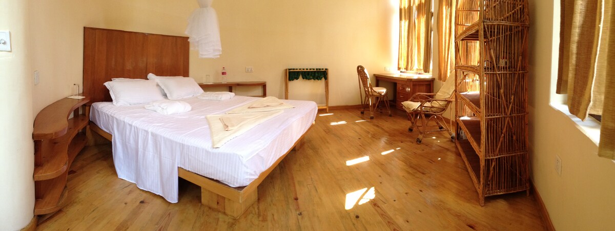 The Sky Suite above and behind Calm Restaurant — photo