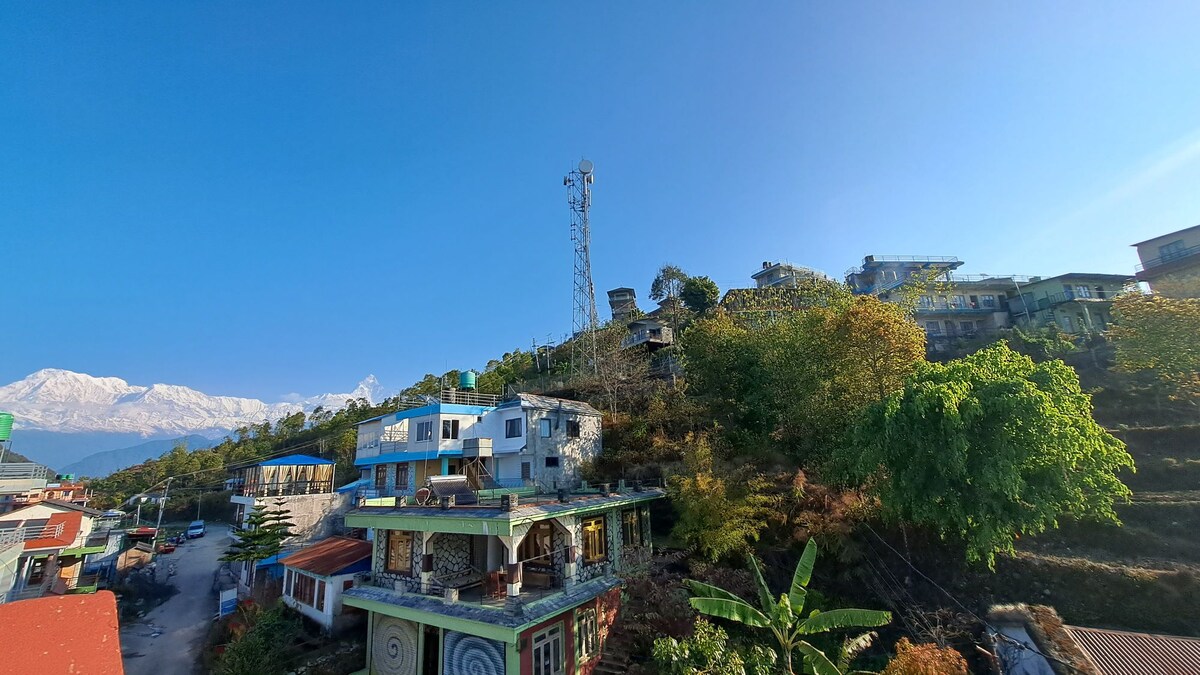 himalayan hidden treasure 
room4 — photo