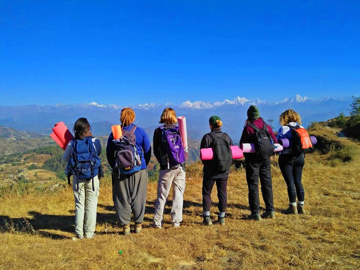 Niru Yoga Homestay, Hiking meditation, retreat. — photo