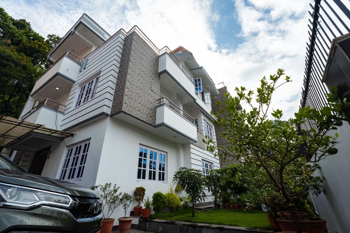 Little Paradise Home