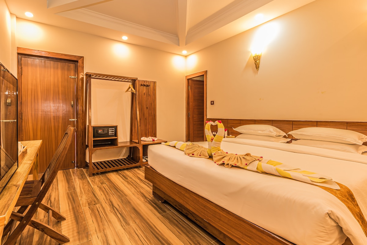 Kasturi Superior King - Munal and Mayur Resort — photo