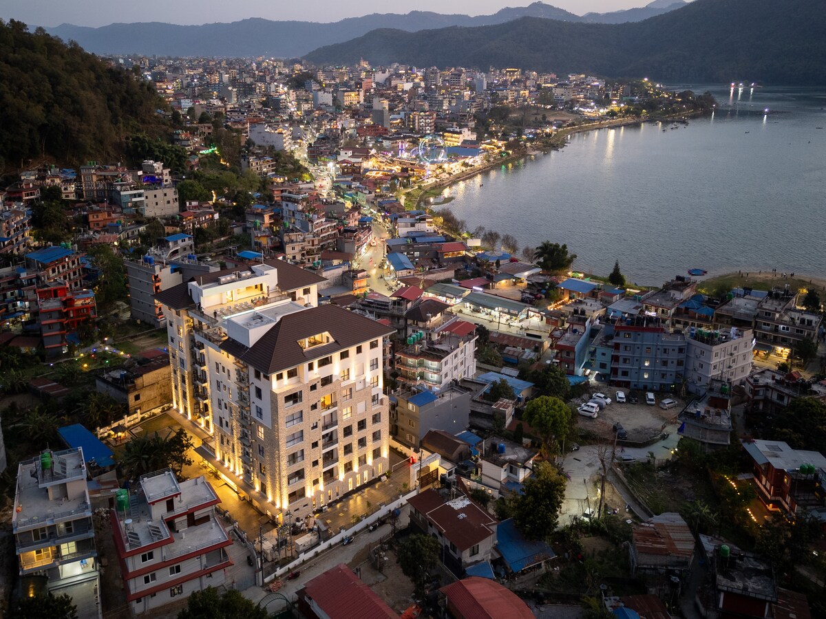 𝐀𝐓𝐈𝐓𝐇𝐈 𝐒𝐔𝐈𝐓𝐄𝐒
(Corporate Suite)