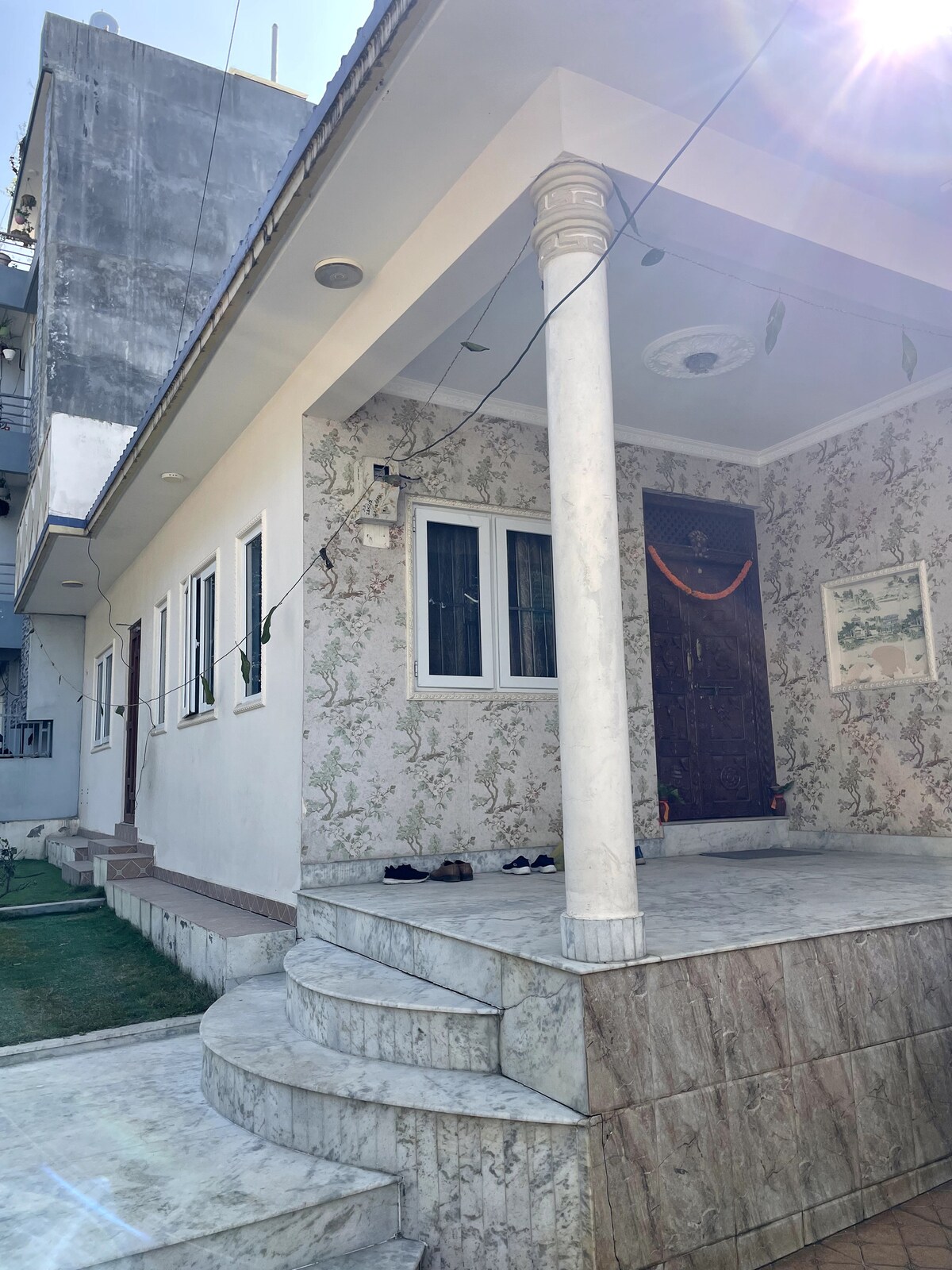 Jungle Haven: Nil Barahi Retreat