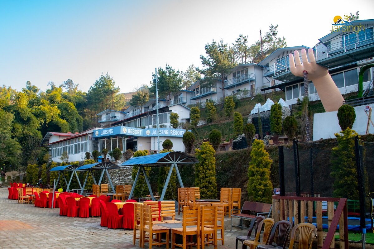 Jarsing Palace — photo