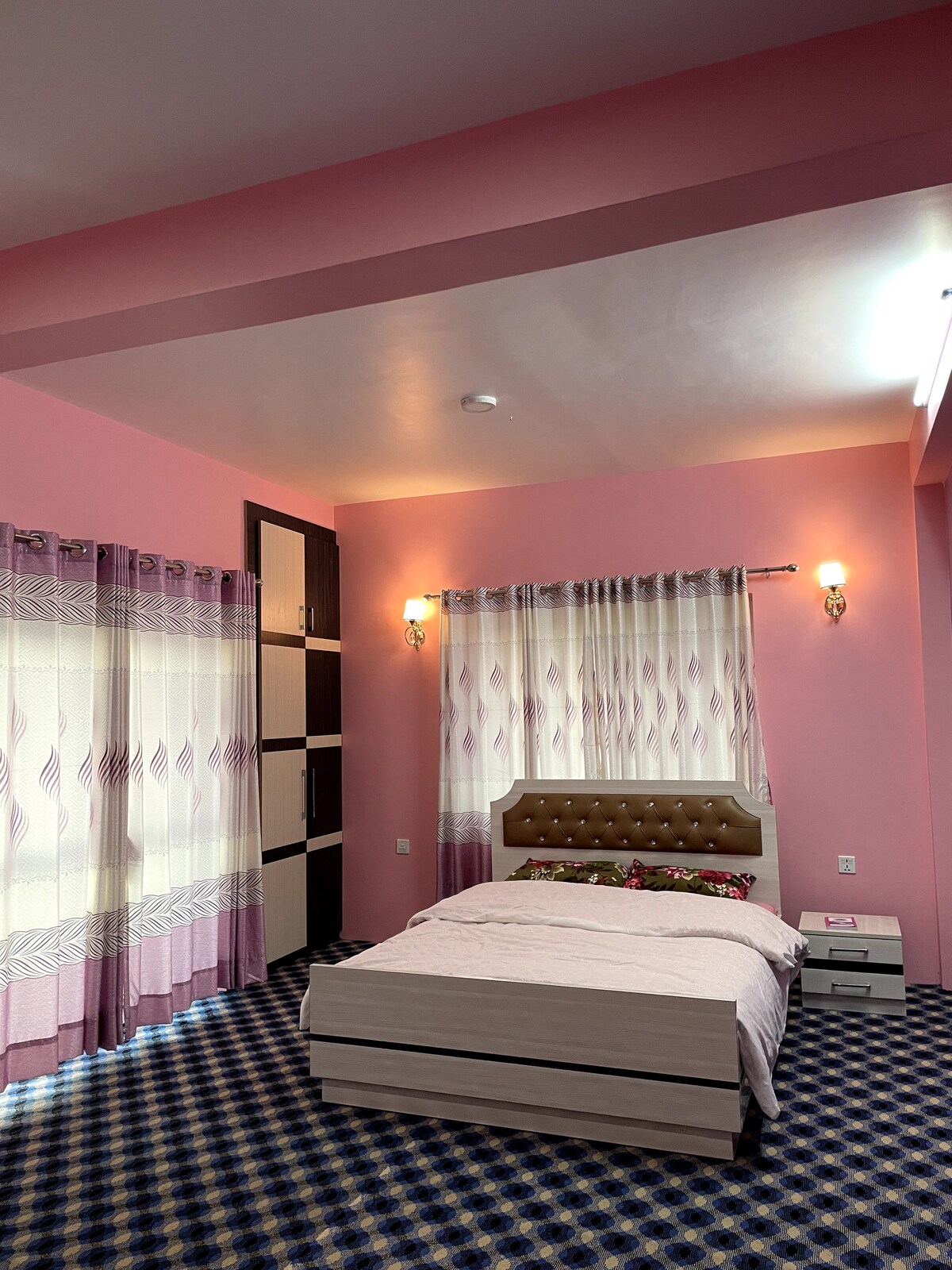 Chandagiri Mountain View Apt. — photo