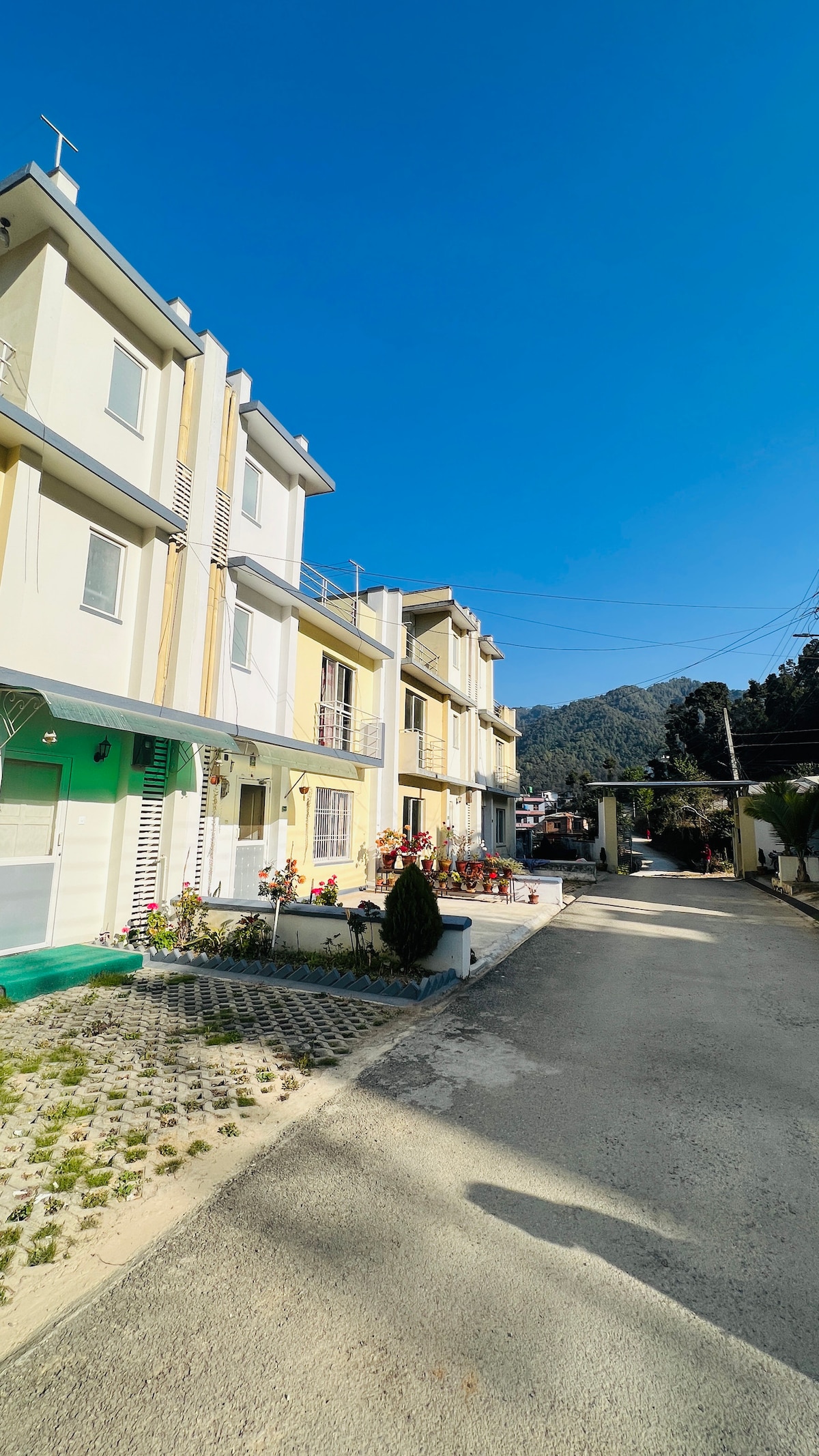 Fully furnished semi bungalow