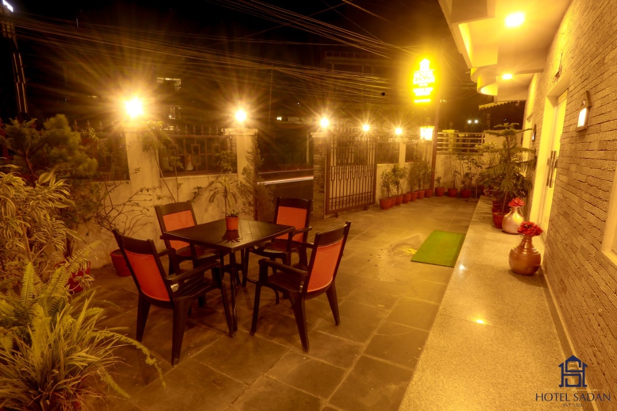 Hotel Sadan Lakeside Pokhara