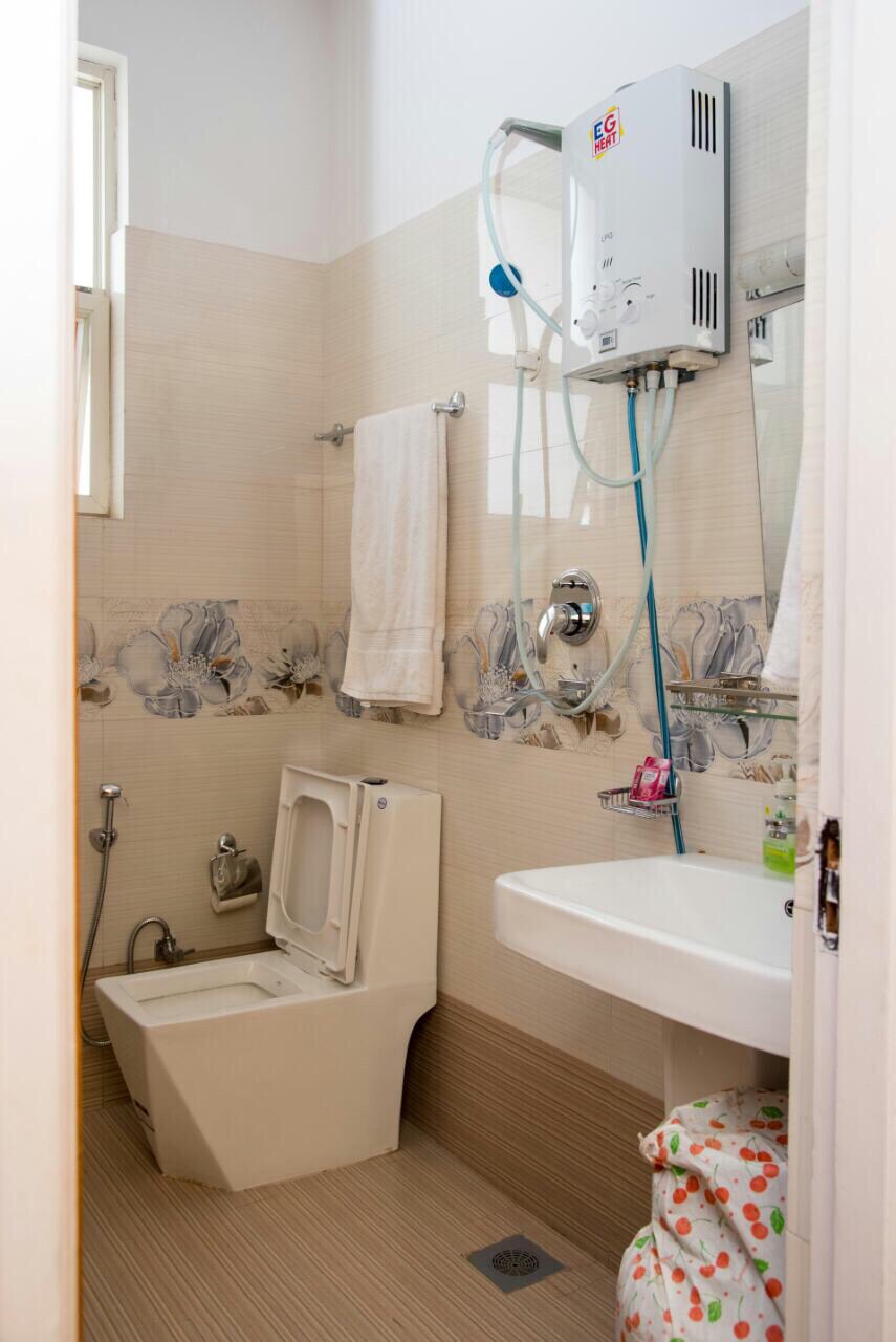 Studio Apartment — photo