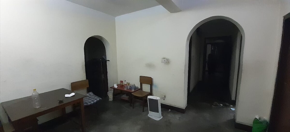 Whole 3BHK Semi-Furnished Flat — photo