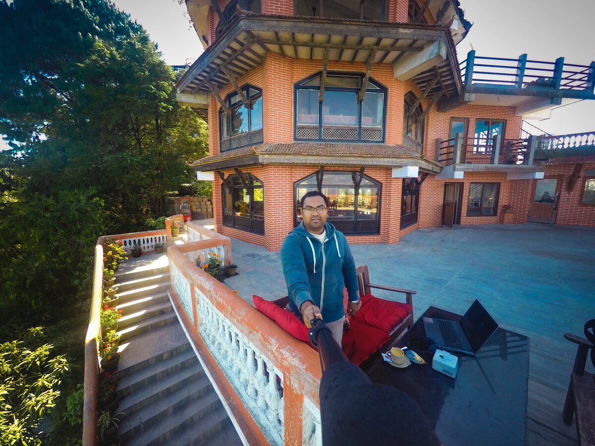 Peaceful cottage, Mountain facing room — photo