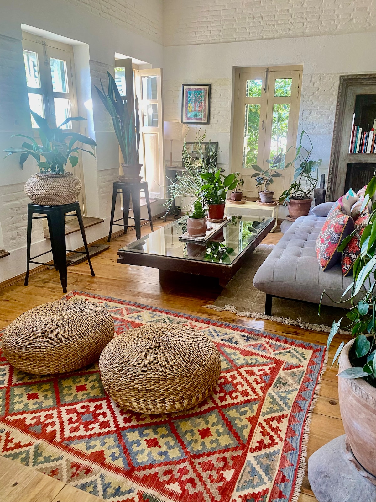 Casa Banepa: home w/ full amenities & hill views