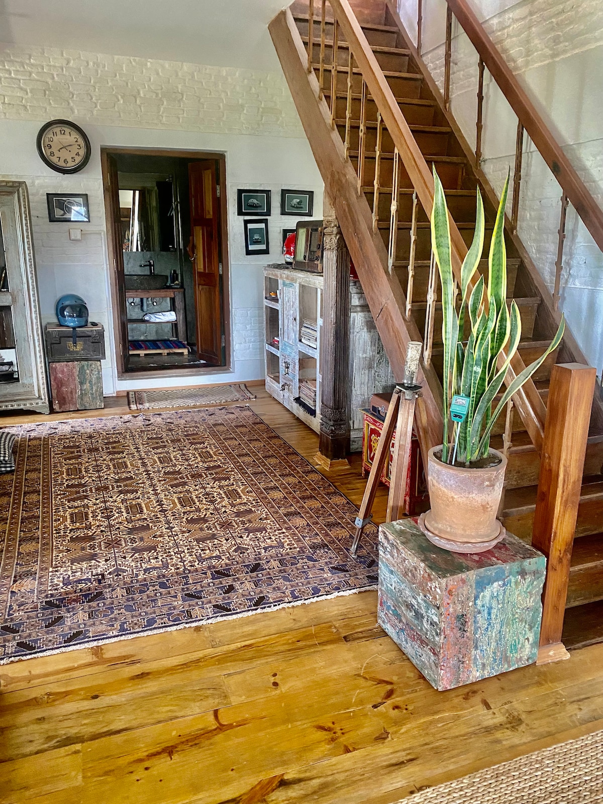 Casa Banepa: home w/ full amenities & hill views — photo