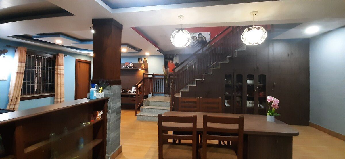 Entire two flat bungalow house (2000 Sq.ft) Space — photo