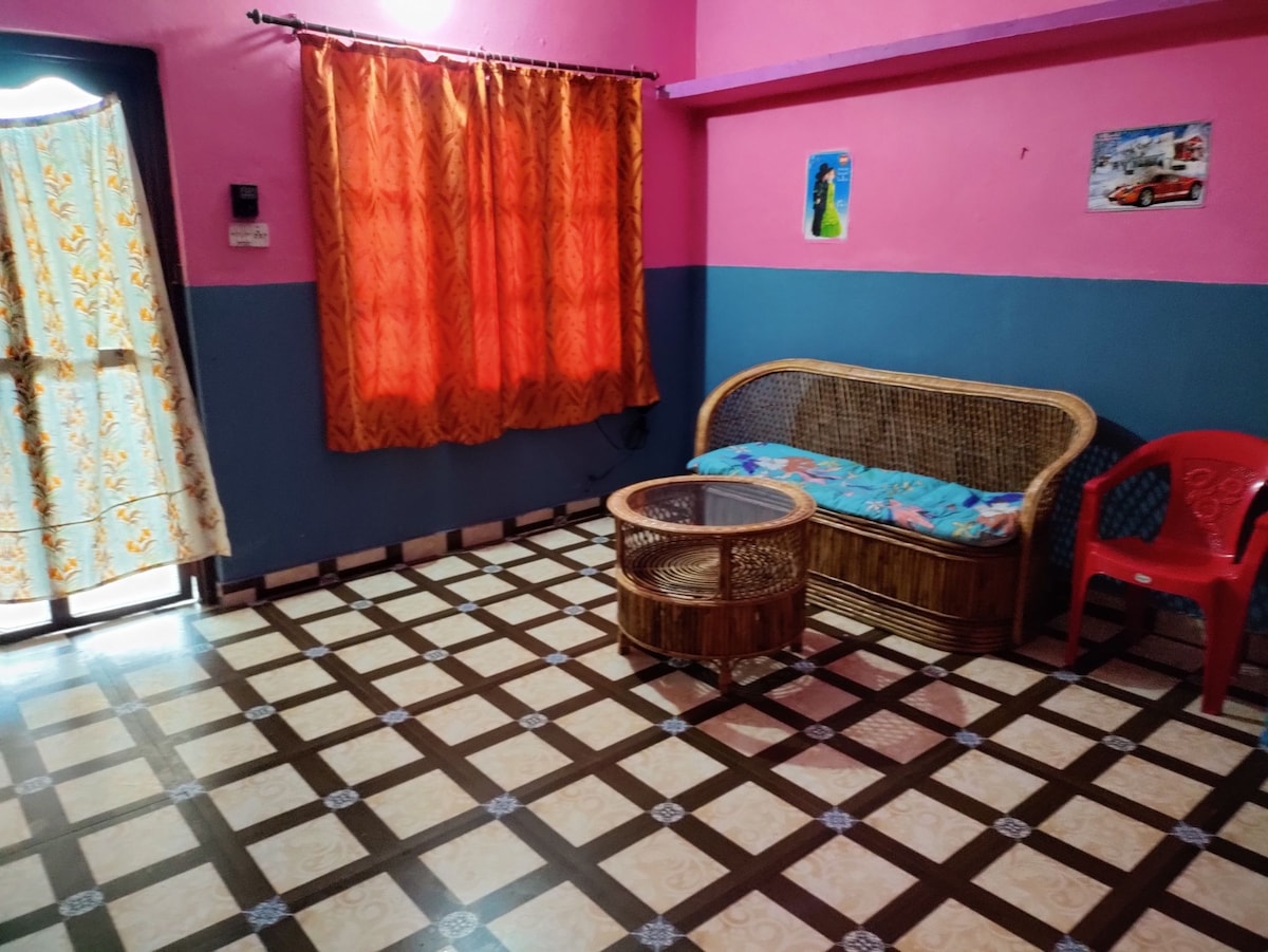 Lovely 2 bedroom, kitchen and sitting with parking — photo