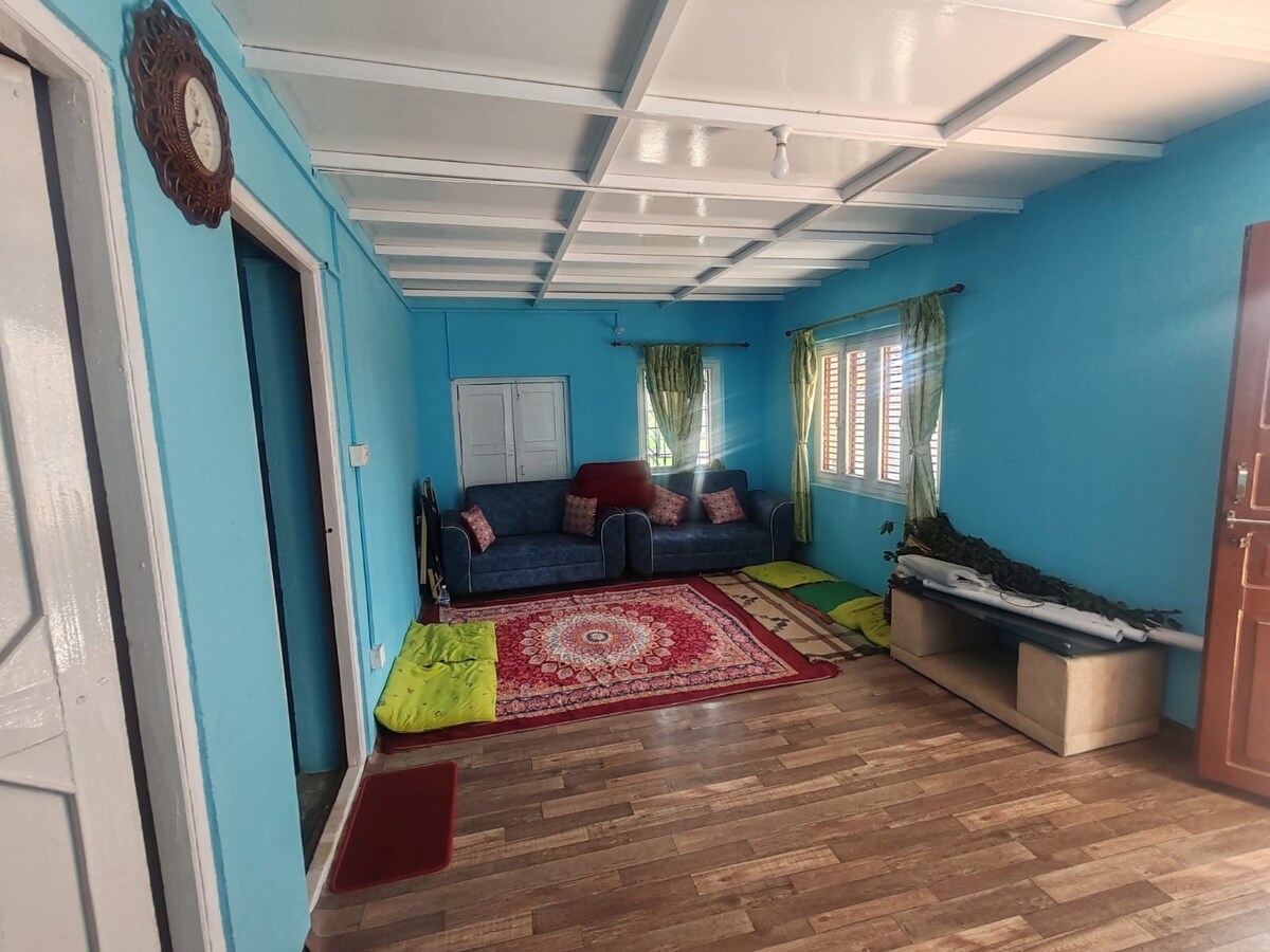 Warm & Inviting — photo