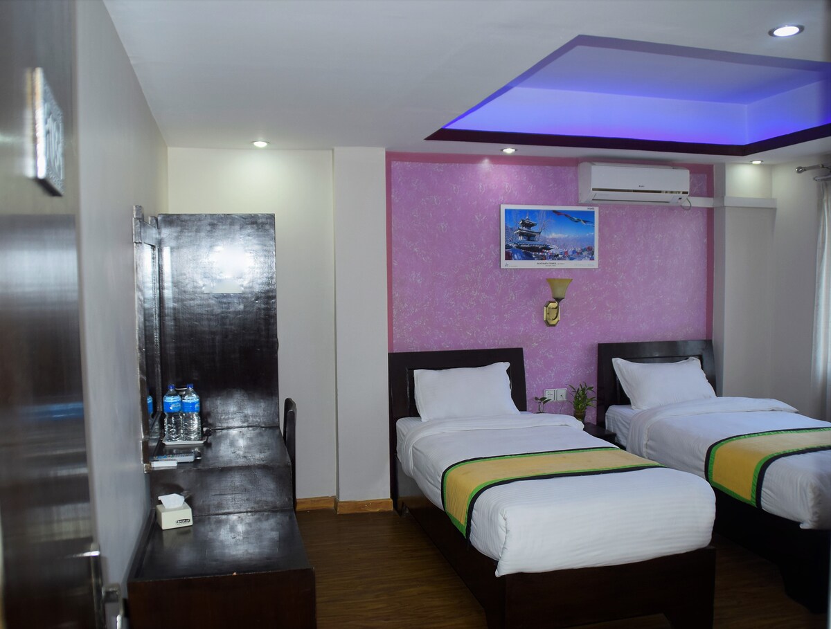 Comfortable Ensuite Room in Calm Area of Kathmandu