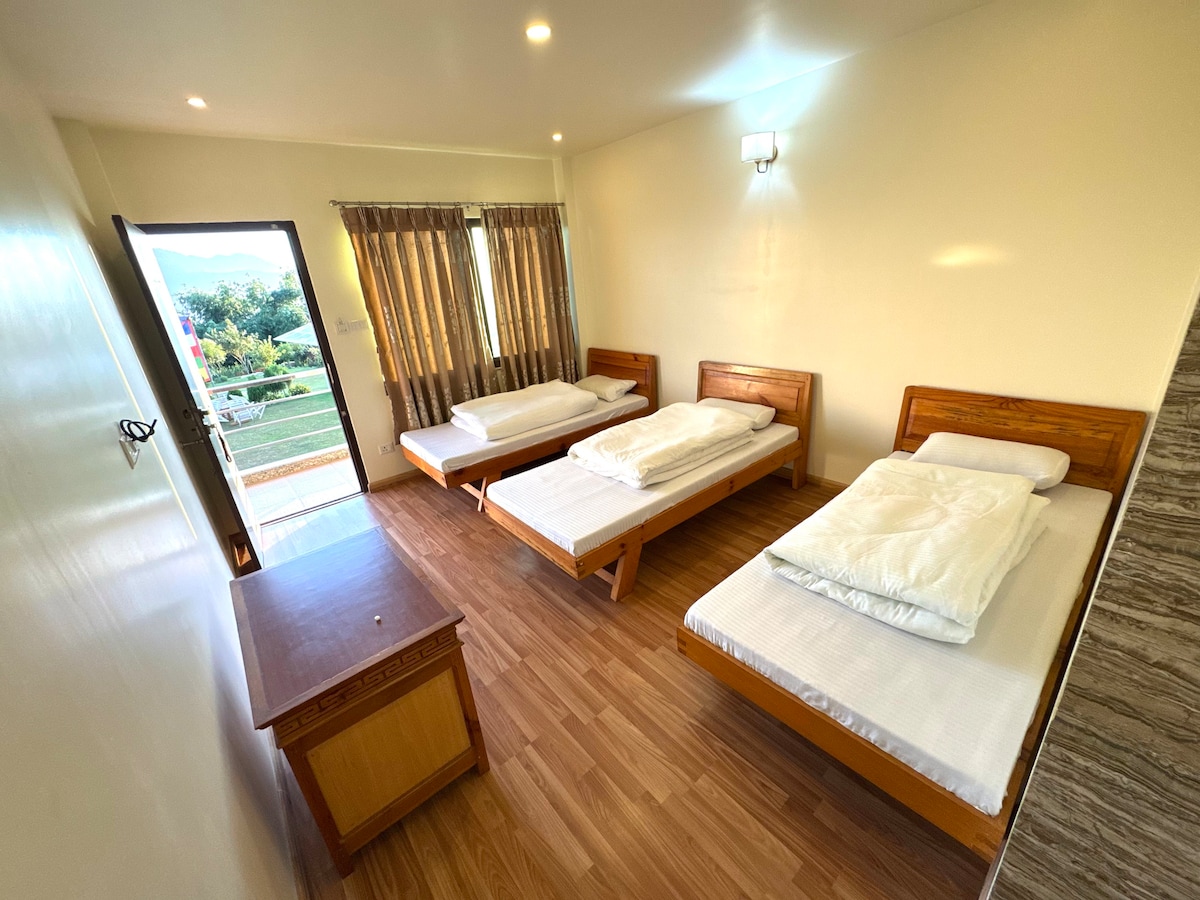 B&B Room with panoramic Mountain View in Kathmandu