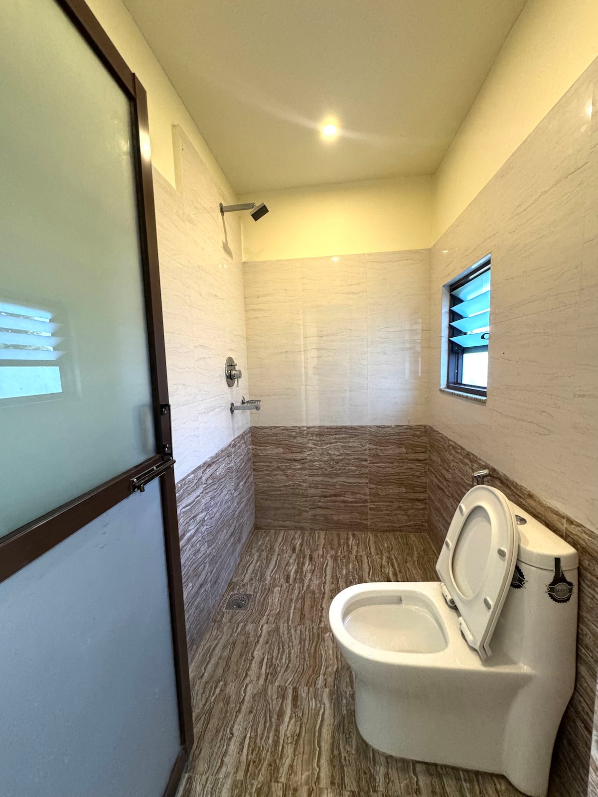 B&B Room with panoramic Mountain View in Kathmandu — photo